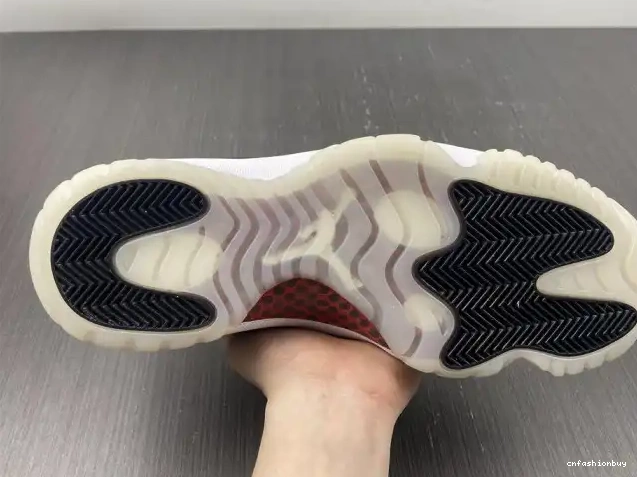 Low Air 72-10 Jordan Retro AV2187-001 11 0514